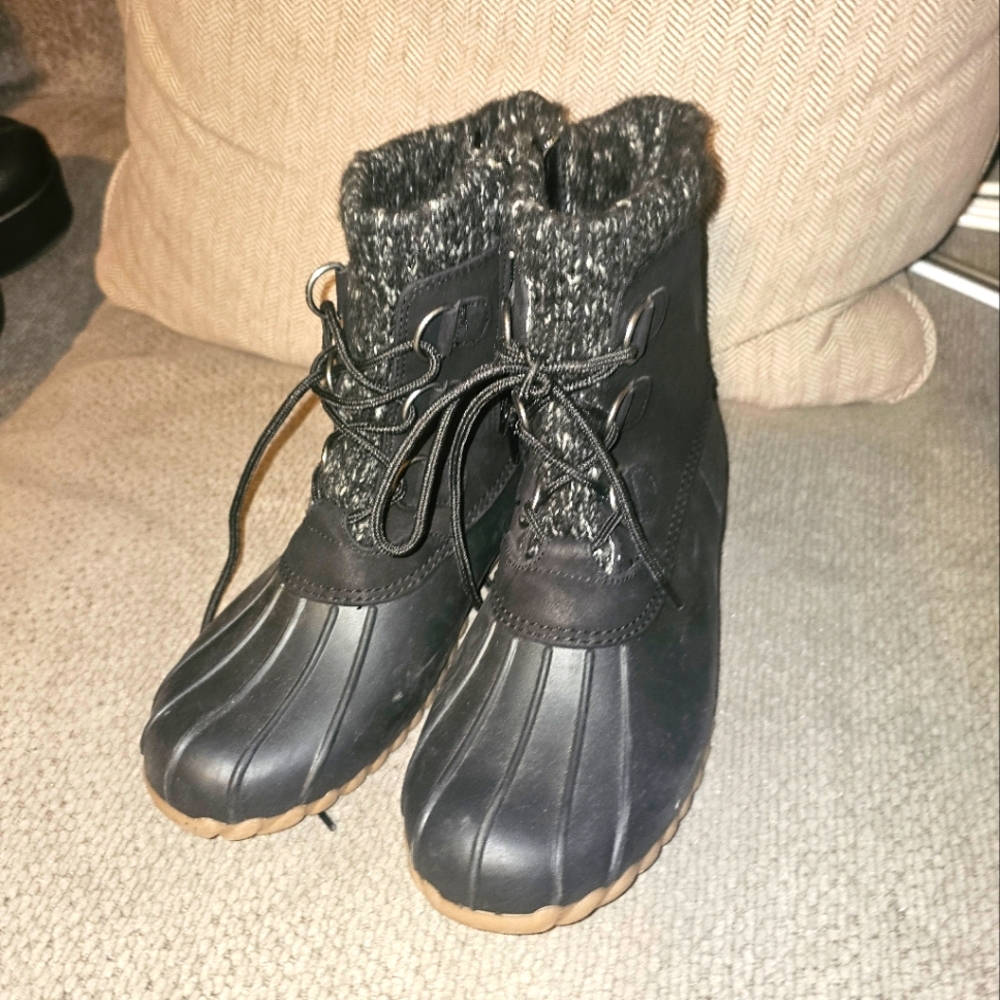 Snow Boots